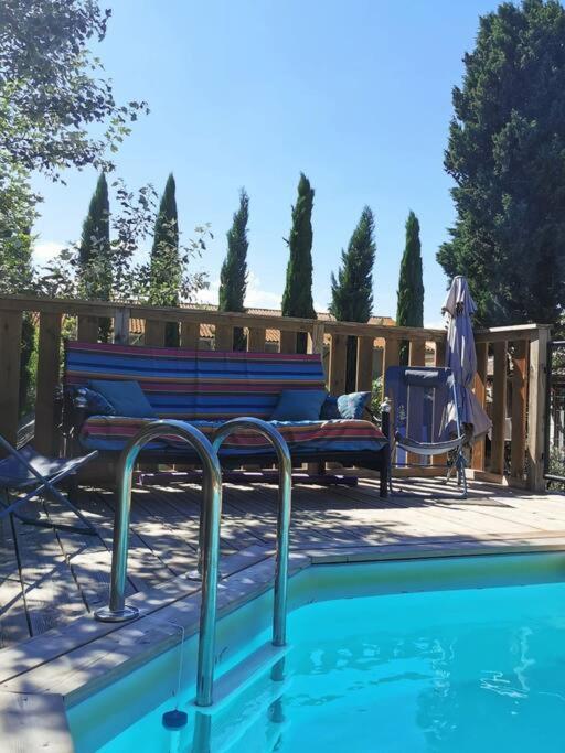 Maison Avec Piscine Dans Village Provencal. Courthézon Exteriér fotografie
