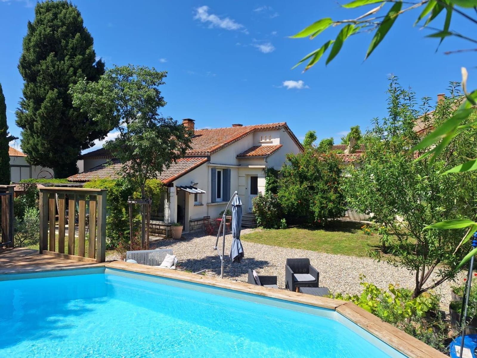 Maison Avec Piscine Dans Village Provencal. Courthézon Exteriér fotografie